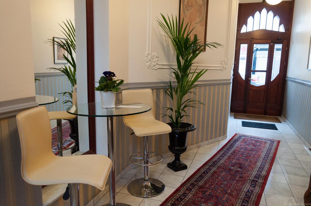 Garni Hotel Drei Lilien 威斯巴登 外观 照片