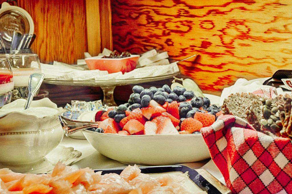 Garni Hotel Drei Lilien 威斯巴登 外观 照片